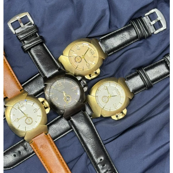 Relógio Masculino Couro Estilo Quiksilver Sortido